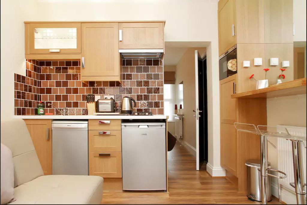 Shq Apartments Лондон Екстериор снимка